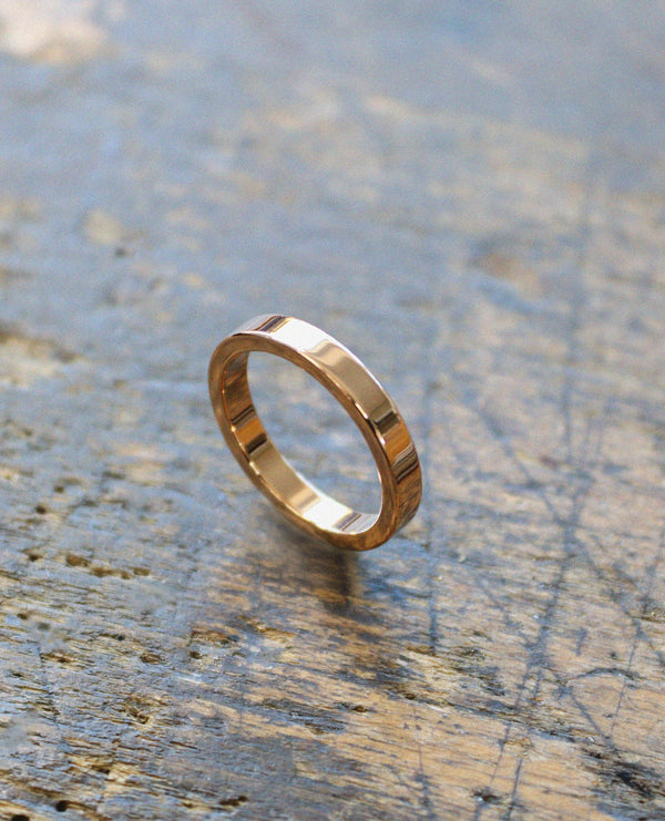 Ethical Rose Gold 2.5mm Flat Court Wedding Ring